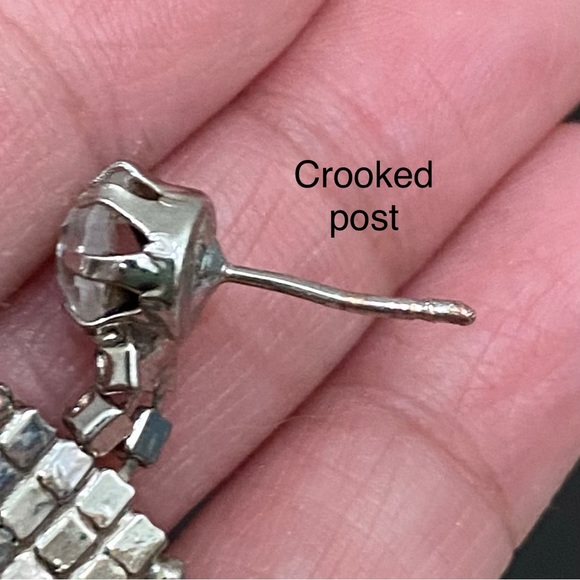 Vintage Unsigned Pavé Clear Rhinestones Drop Fringe Runway Statement Earrings - Picture 13 of 13